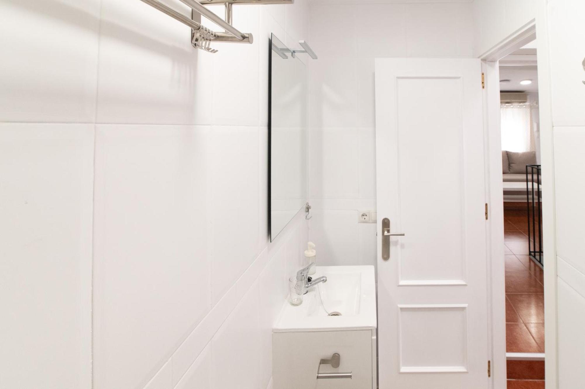 Acogedor Apartamento En Malaga Playa Екстериор снимка
